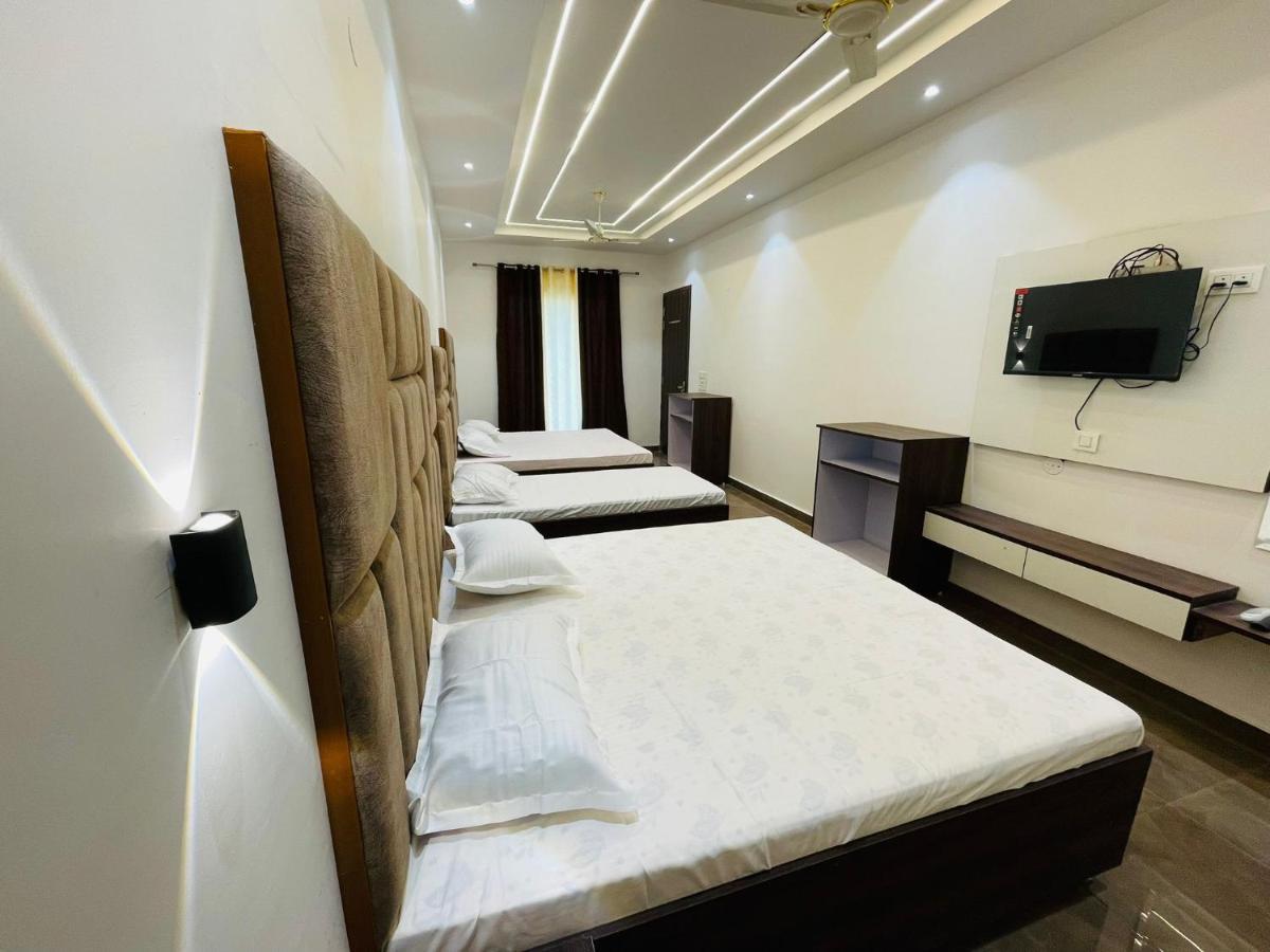 Bed and Breakfast The Bubbles à Amritsar Extérieur photo
